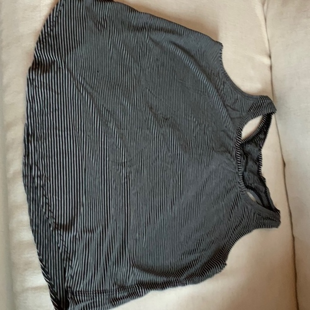 Lululemon size 8 Love Tank black and white stripe